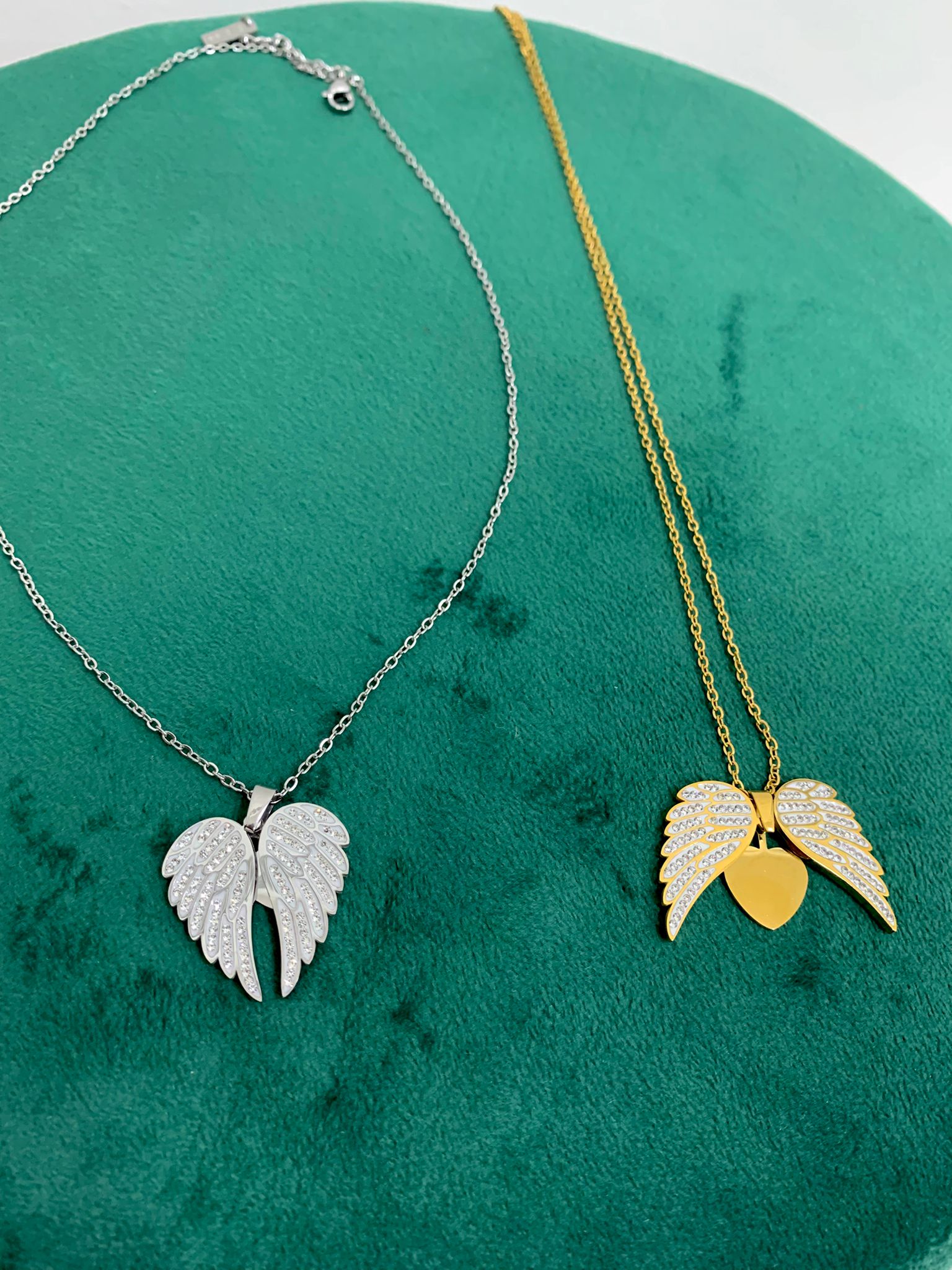 Collana cuore con ali