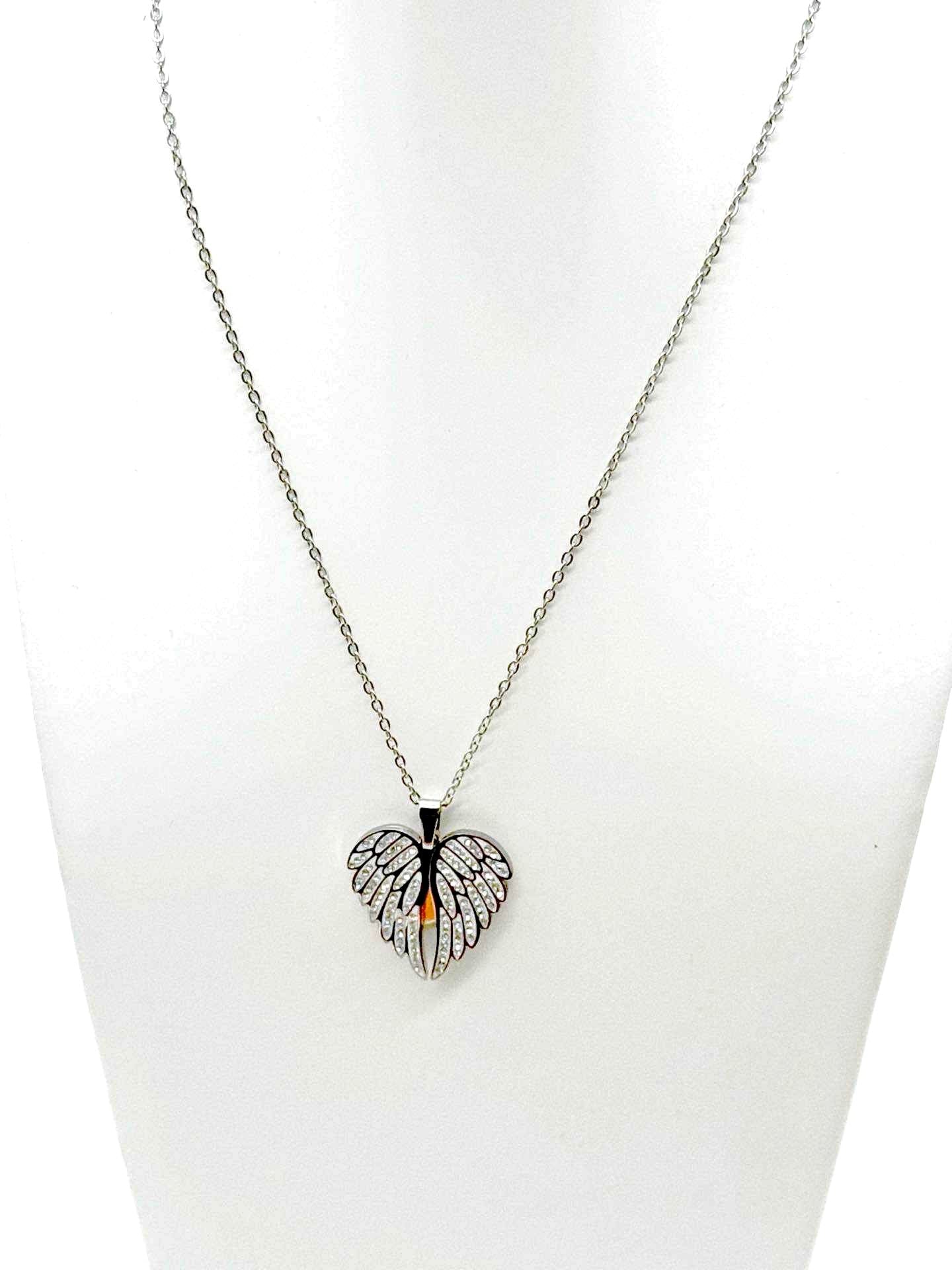 Collana cuore con ali